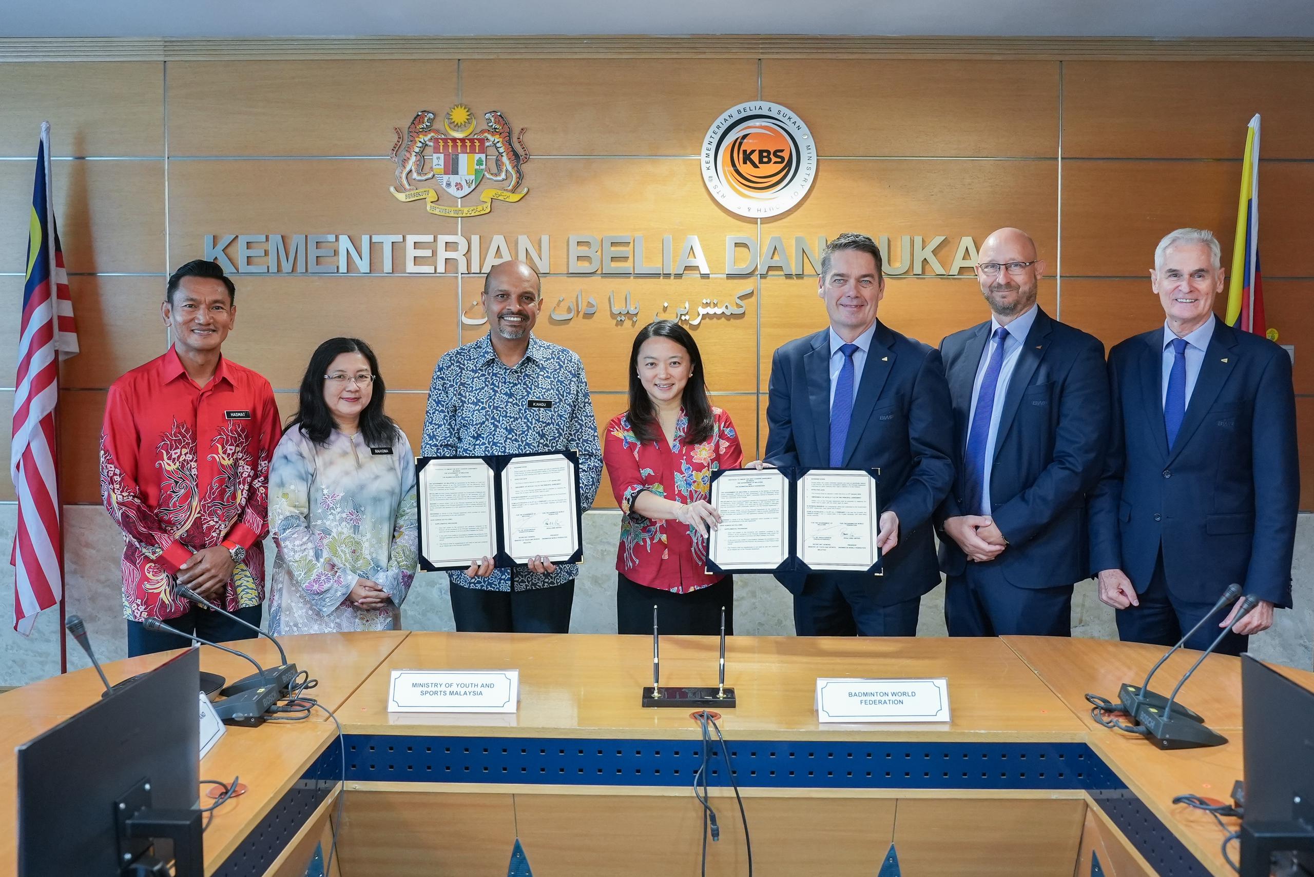 Majlis Menandatangani Protocol to Amend the Host Country Agreement between the Government of Malaysia and the Badminton World Federation