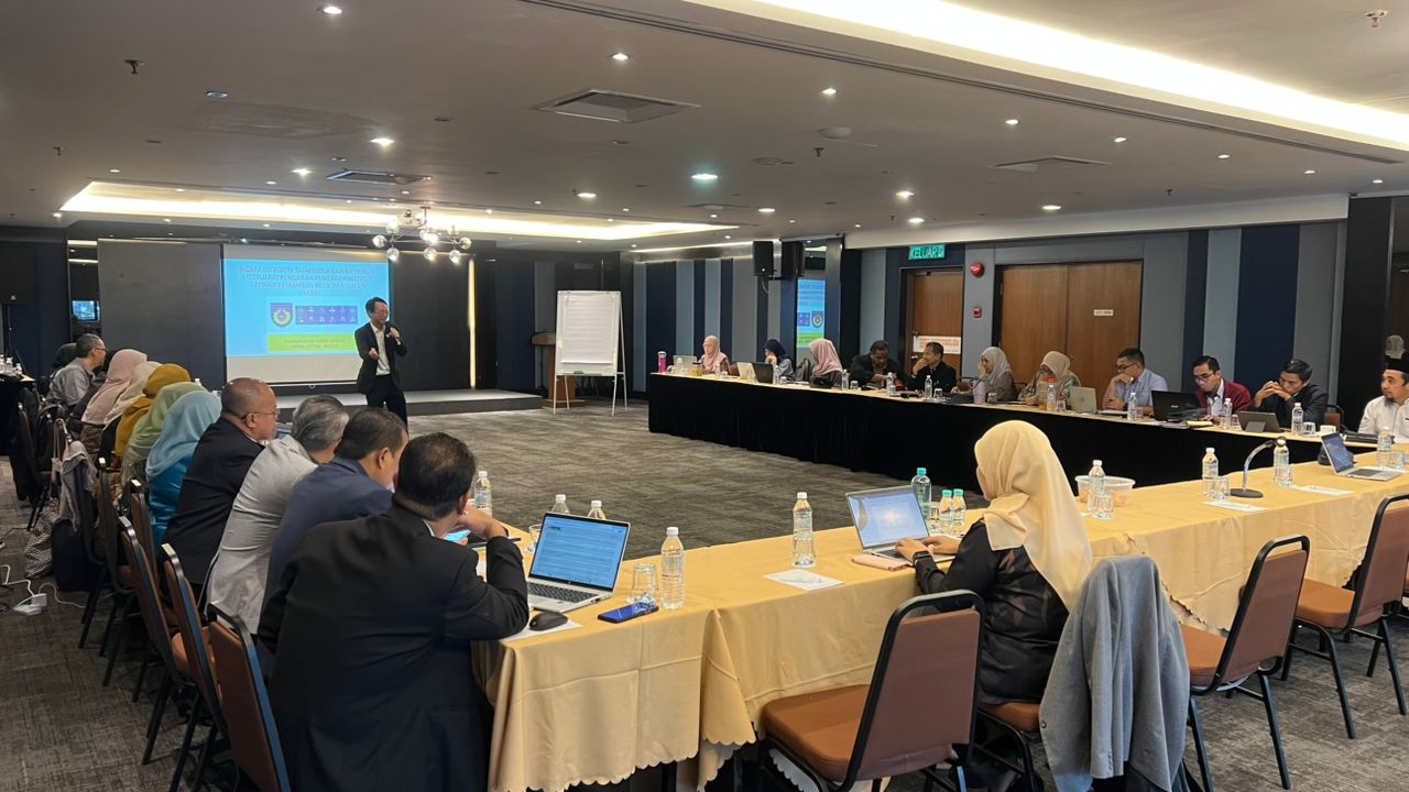 PERKONGSIAN TATAKELOLA BAIK BERSAMA PENGARAH-PEGARAH INSTITUT LATIHAN KEMAHIRAN BELIA DAN SUKAN