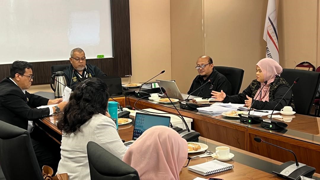 NAZIRAN PEMATUHAN TATAKELOLA OLEH JAWATANKUASA FUNGSI PEMATUHAN PERINGKAT KEMENTERIAN BELIA DAN SUKAN
