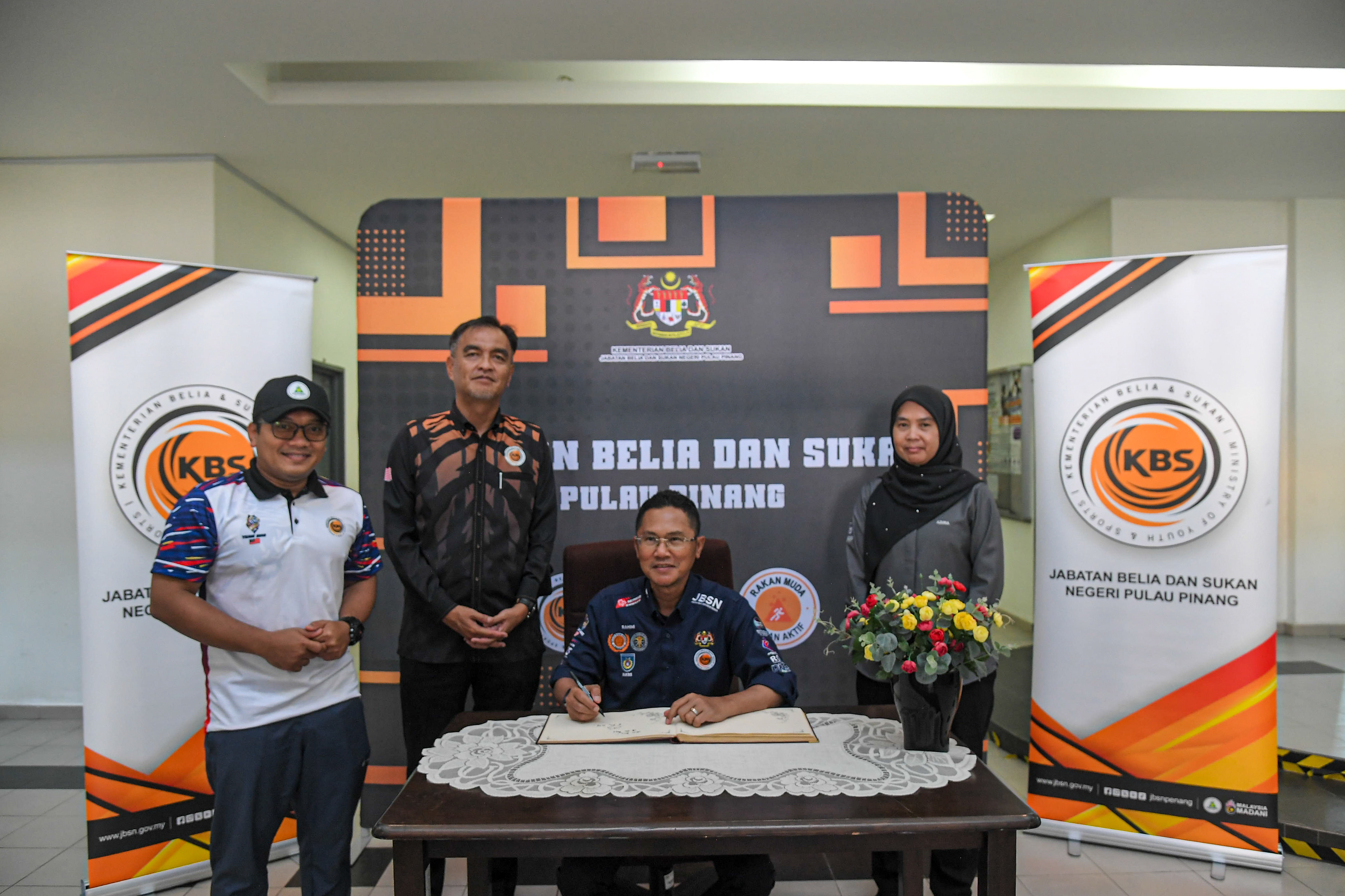 Lawatan Kerja KSU KBS ke Kompleks Belia dan Sukan Negeri (KOMBES) Pulau Pinang